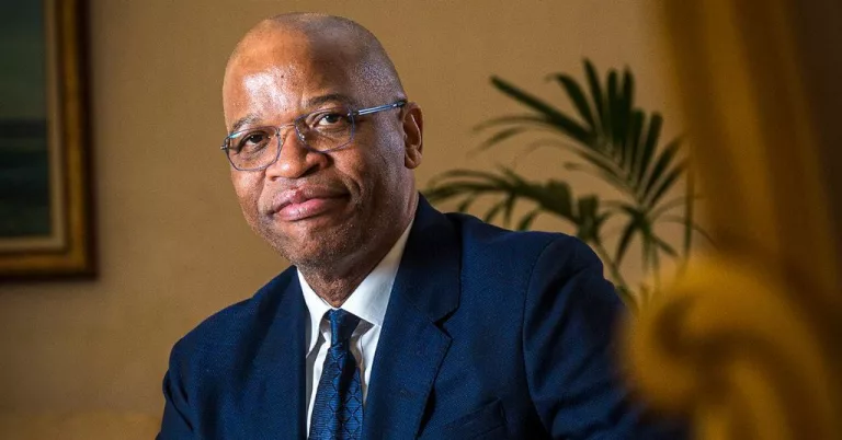 End of an Era at South African Airways: CEO John Lamola Announces Resignation